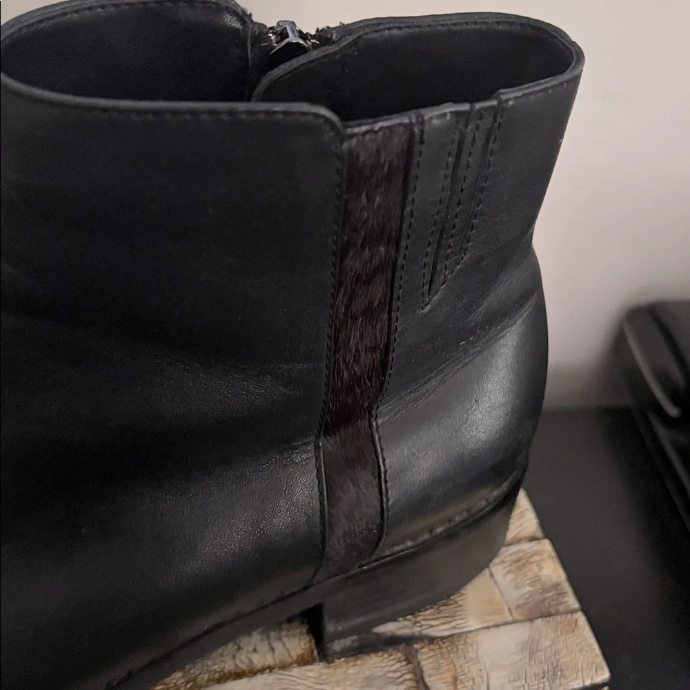 BLONDO (7W) AquaProtect Black Leather Ankle Booties Cowhair Waterproof Zipper - Picture 12 of 16